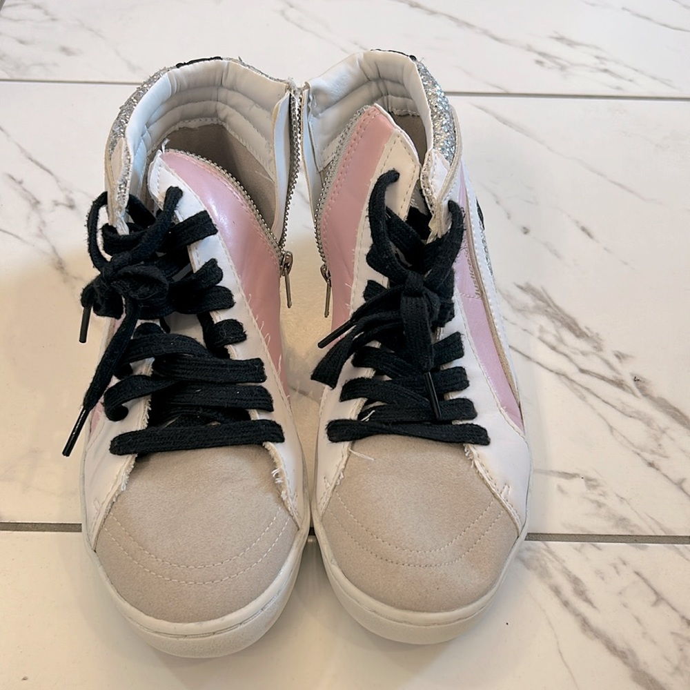 Girls Justice Sport Sneakers Size 5